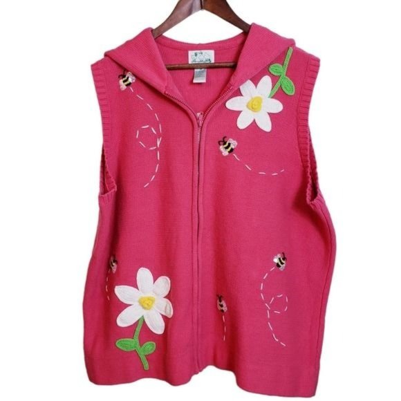 Quacker Factory Sweaters - The Quacker Factory Womens Pink Daisy/Bee Embroidered Knit Top Vest Hoodie 2XL